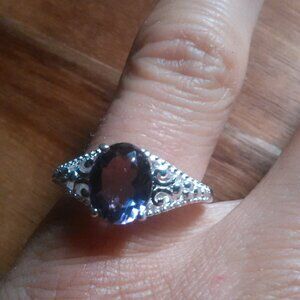 Bolivian Amethyst Sterling Silver Solitaire Ring (Size 5)